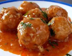 Descubre cómo prepararlas y sorprende a tu familia con esta deliciosa receta «Prepara unas deliciosas albóndigas de pollo estilo Hønsefrikadeller y sorprende a tu familia con esta fácil receta