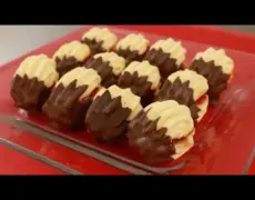 Descubre cómo preparar las deliciosas galletas Kammerjunker para acompañar tu koldskål perfectamente