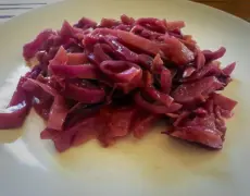 Descubre cómo preparar una deliciosa col roja agridulce (Rødkål) en casa